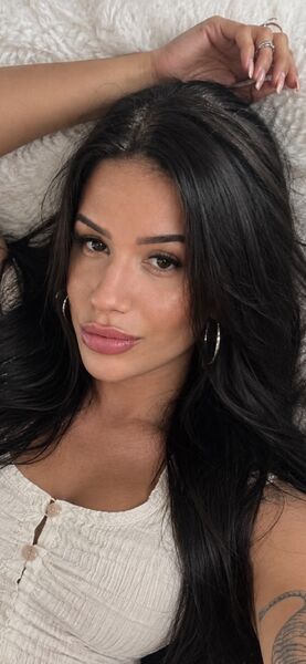 Escorts Talyra in Centro