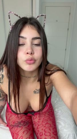 Mia 