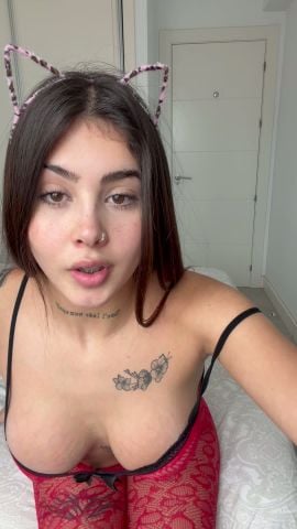 Mia 