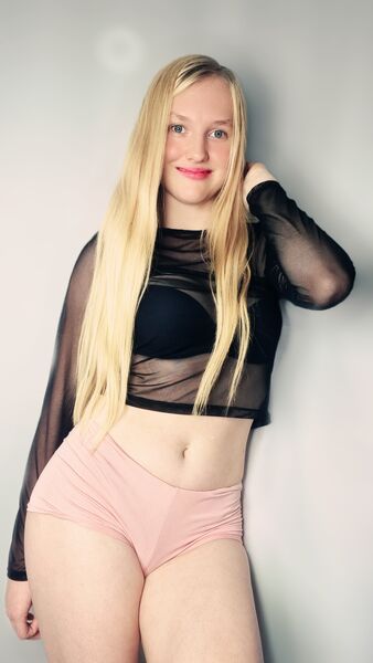 Yanis