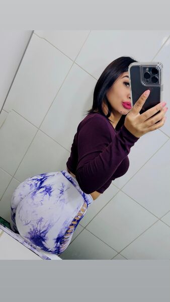 Escorts Barbi en Adrogue