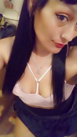 Escorts Roxi en Flores
