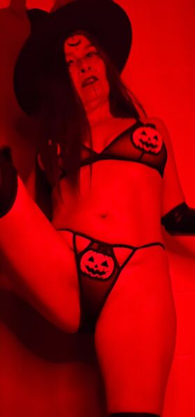 Escorts Gema Roja en Caballito