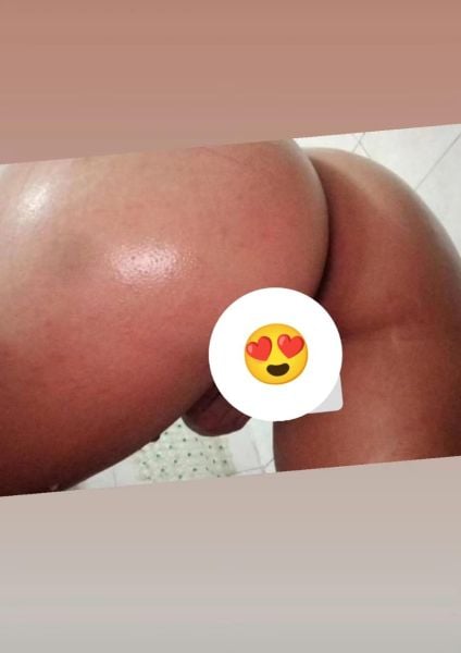  soy super dulce cariñosa blanquita ojitos claros de pelo castaño tengo buenas curvas y una cola riquisima 