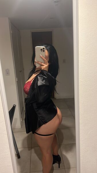 Escorts Nara en San Telmo