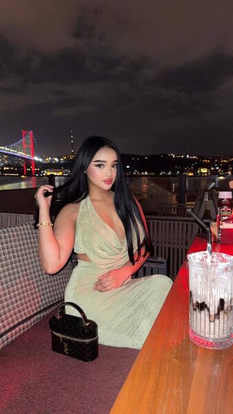 Escorts Lolo in Istanbul