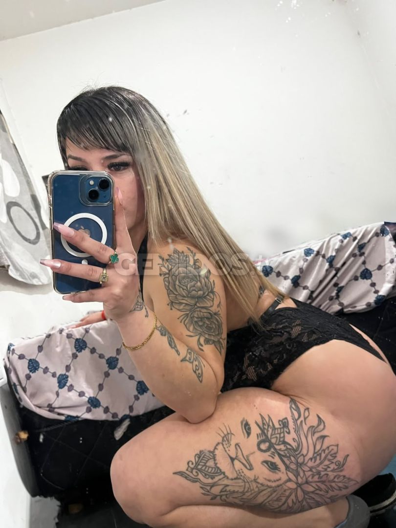 Mia
