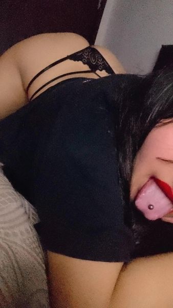 Hola bebé, tengo 25 años y me encanta masturbarme en privado con vos. Acabamos juntos y me llenas de lechita?💦
Mi contenido te la va dejar bien dura hasta que exploté.

NO HAGO ENCUENTROS ❌
https://t.me/+j4tumBZ7CtI4ZDEx