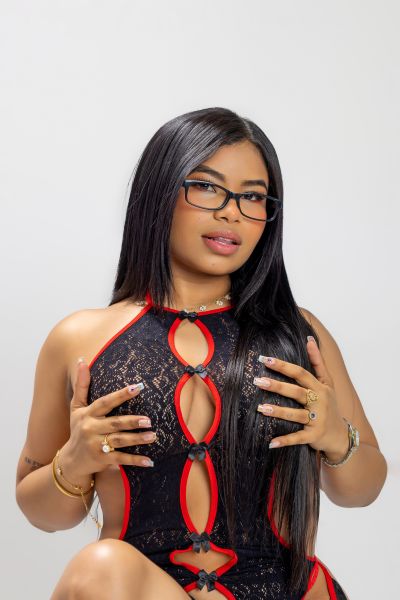 Holis. Soy Andrea recientemente en Madrid  tengo 20 años soy una chica muy agradable joven me encanta portarme mal soy caliente  y traviesa muy amable la atención lo es todo me gusta disfrutar al máximo me encanta los buenos tratos así lgual como los doy  soy muy carismática y muy profesional en lo que hago aunque sea joven me gusta dar buena atención  me encanta que jueguen conmigo me encanta las poses nada forzado soy domable y los buenos tratos soy independiente  trabajo desde un piso discreto y muy limpio! Siempre exijo higiene personal ❗️

 No soy engañosa sobre mi presentación en mi página como much@🫶🏼👑😋❌

No hago sexo al natural 🫶🏼❌

