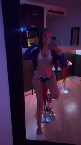 Azul