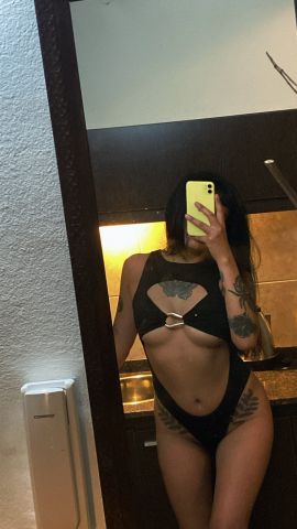 Mia