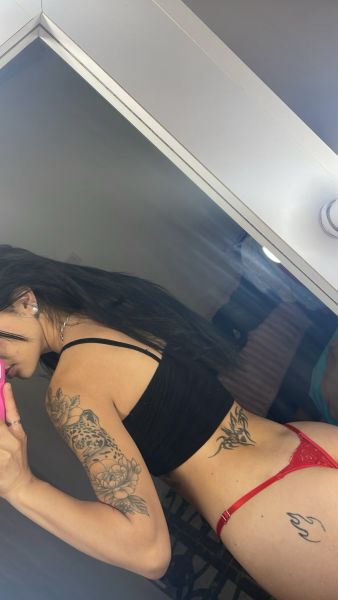 Hola soy maca,estoy dispuesta a hacerte pasar un momento rico todo el tiempo que desees 🔥
Espero tu mensajito para coordinar amor 😙