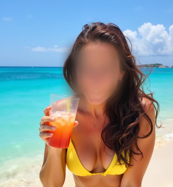 Escorts Elara in Las Condes