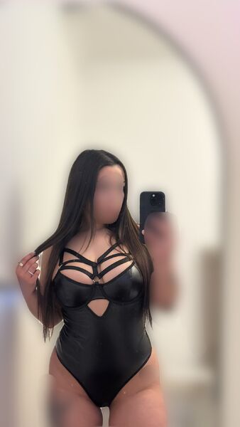 Escorts Regina in Nueva Cordoba