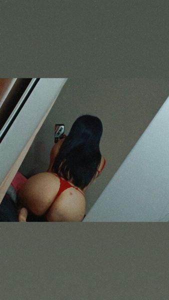 🔥 Soy nueva en esto, pero tengo un lado sumiso que pide ser descubierto… 😈 Me gusta obedecer, dejarme llevar y entregarme cuando hay química. 💋
Si te gustan las mujeres dóciles, quizás podamos divertirnos juntos. 😉
Encuentros privados en hoteles, autos o a domicilio, donde te resulte más cómodo.
😈 Me gustan las fantasías, los fetiches y las propuestas diferentes.
Videollamadas, contenido personalizado, videos 
✨ Atención para solos y parejas, con mucha química, discreción y respeto.

📩 Consultas por privado para disponibilidad y detalles.