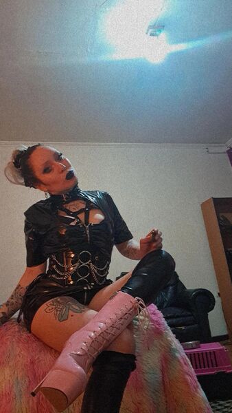 Escorts Alexa en Metro Santa Isabel
