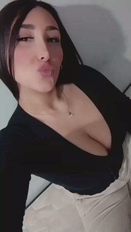 Mia