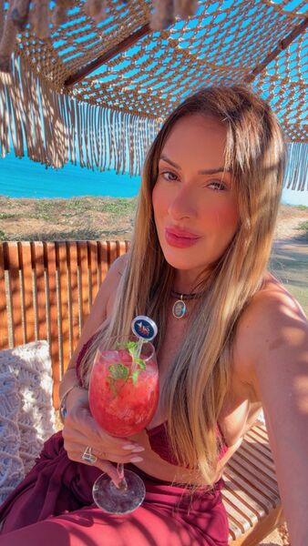 Escorts Paolla in Miami