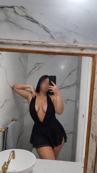 Escorts Mia in Neuquen