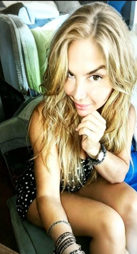Analia Sex