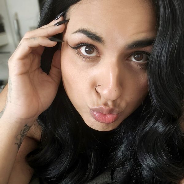 🌟
¡Hola! Soy Carlita, y estoy para ofrecerte una experiencia inolvidable.
Te invito a encontrarnos en mi departamento súper privado y discreto en Glew, por la zona de Parque Roma, cerca de la plaza. También realizo atención a domicilio. Un espacio ideal, elegido especialmente para garantizarte total comodidad, tranquilidad y la máxima discreción. Como chica trans, mi compromiso es brindarte una atención de calidad excepcional, con la calidez y el respeto que te mereces.
 ✨ Mi Especialidad:
Si además buscás algo más íntimo a distancia, no te pierdas mi servicio estrella:
 Videos completos personalizados.
 Videollamadas exclusivas.
 ¡Preguntame por el Pack de Videos Surtidos! Es la mejor manera de descubrir mis favoritos.
 📲 ¿Cómo coordinar?
Por favor, escribime directamente a mi WhatsApp para una gestión rápida y discreta.
¡Espero con ilusión tu mensaje para coordinar nuestro momento!