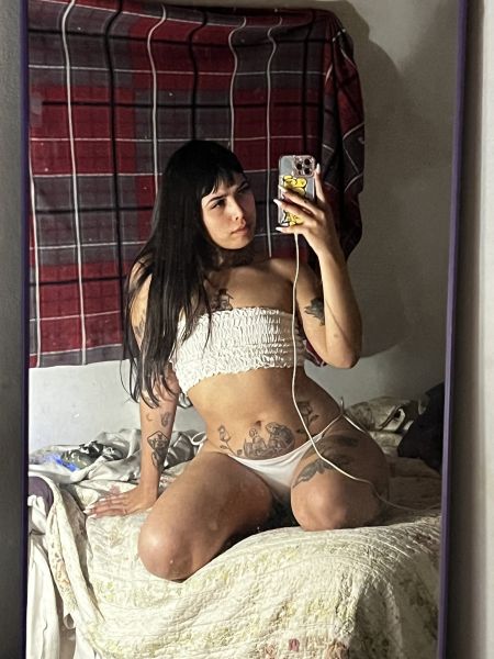 😍💖😈📲
 Solo por hoy servicios en mi departamento 