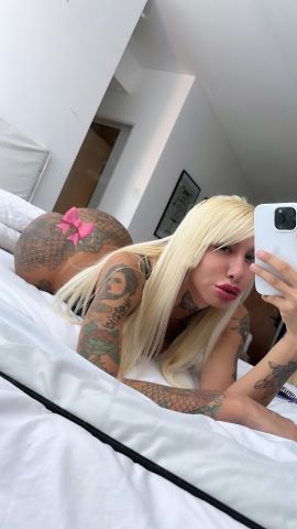 Mia