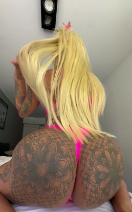 Mia