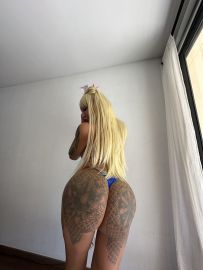 Mia