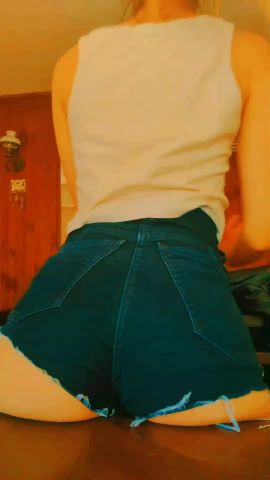 Nicole 