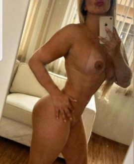 Júlia Dias
