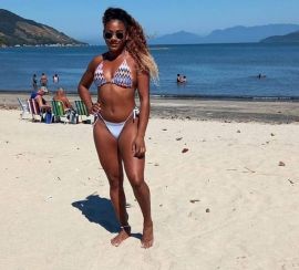Thais Dutra