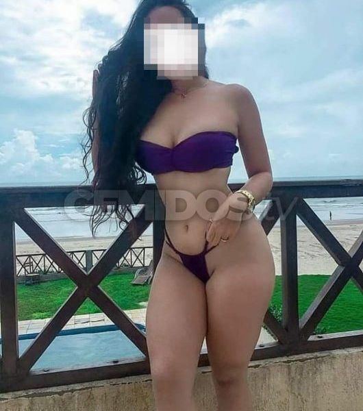 Escorts Luíza Rocha en Santa Catarina