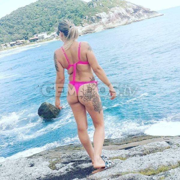 Escorts Aline Hanz em Santa Catarina