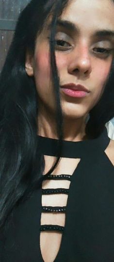 Mia Santos