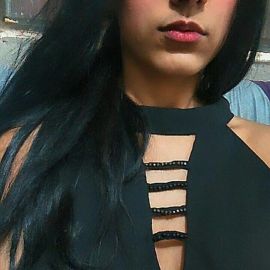 Mia Santos