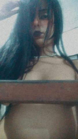 Mia Santos
