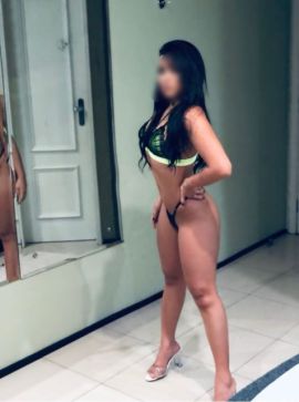 Júlia Lemos