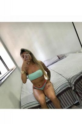 Carol Prado