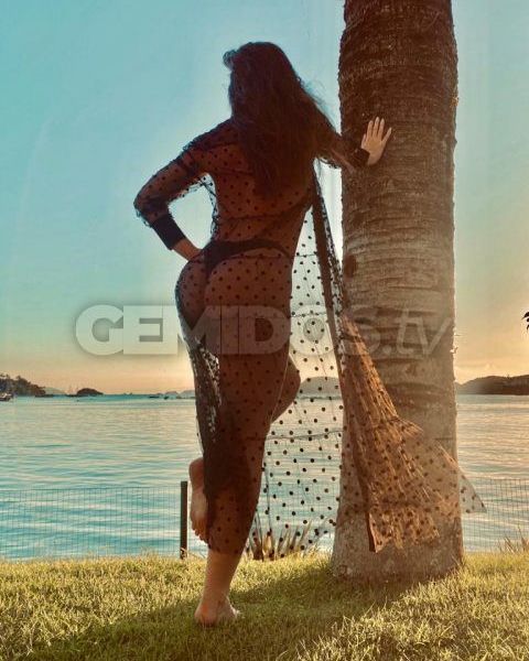 Escorts Mariana Castro in Florianópolis
