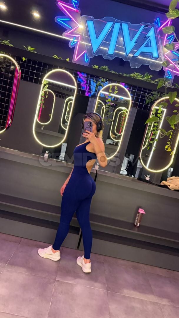 Zoe