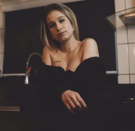 Hellen Tavares