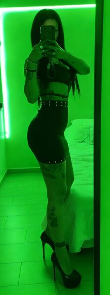 Escorts Mely en Tribunales