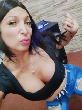 Kiara Lov TV 