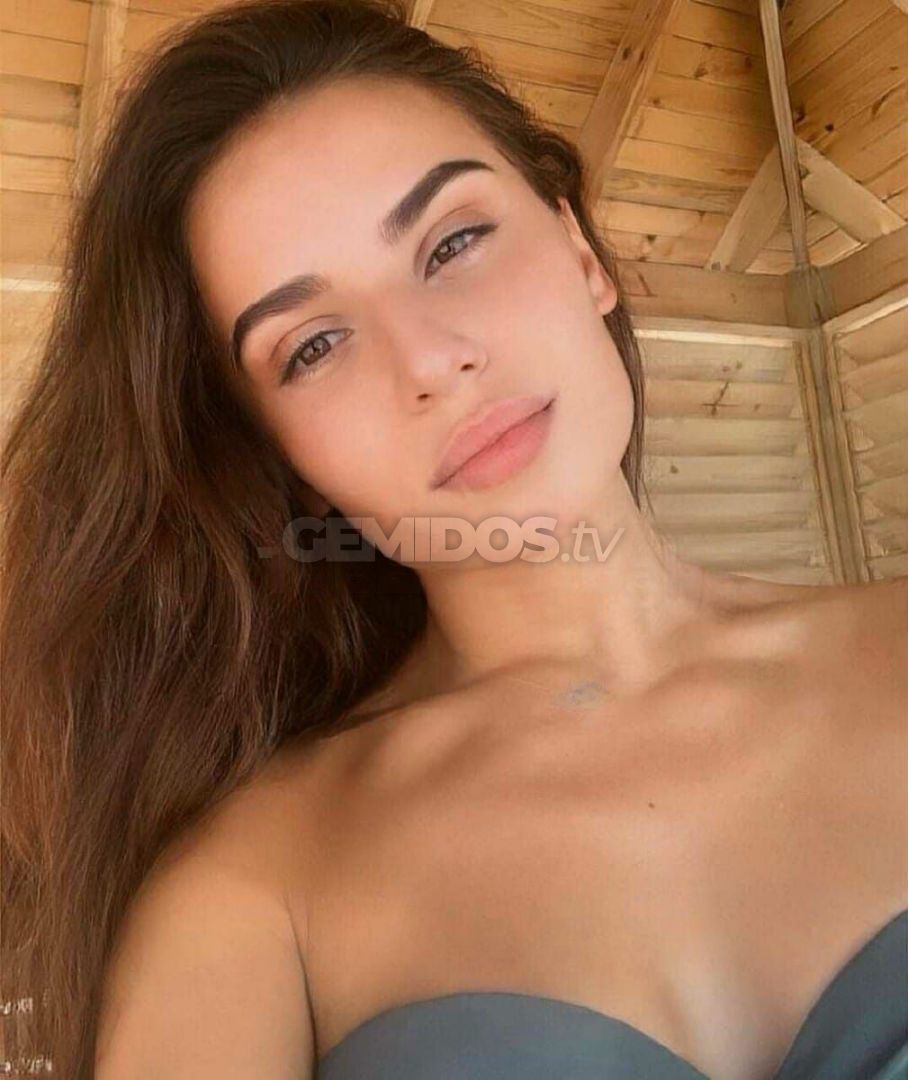 Lora