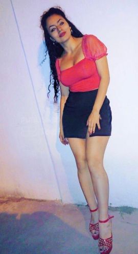 Hot NONI dominatrix