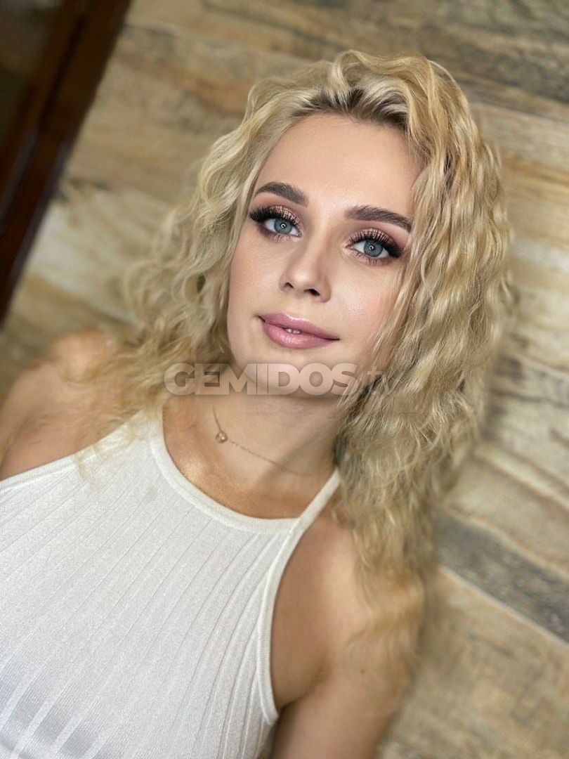 mlle Angelika