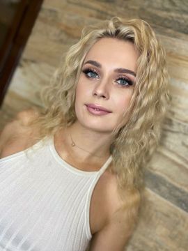 mlle Angelika