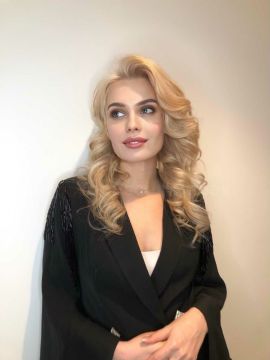 mlle Angelika