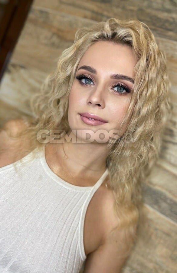 mlle Angelika
